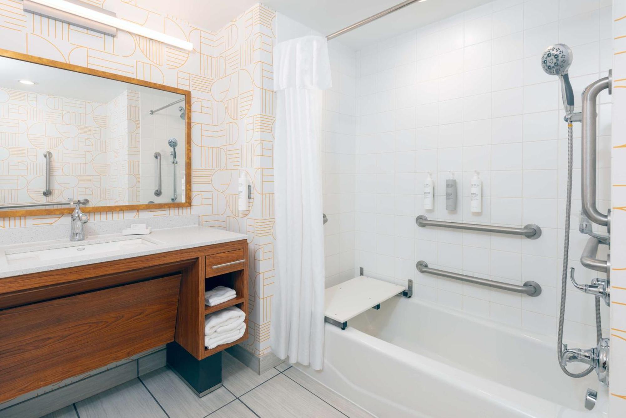צ'יקטווואגה Home2 Suites By Hilton Buffalo Airport/ Galleria Mall מראה חיצוני תמונה