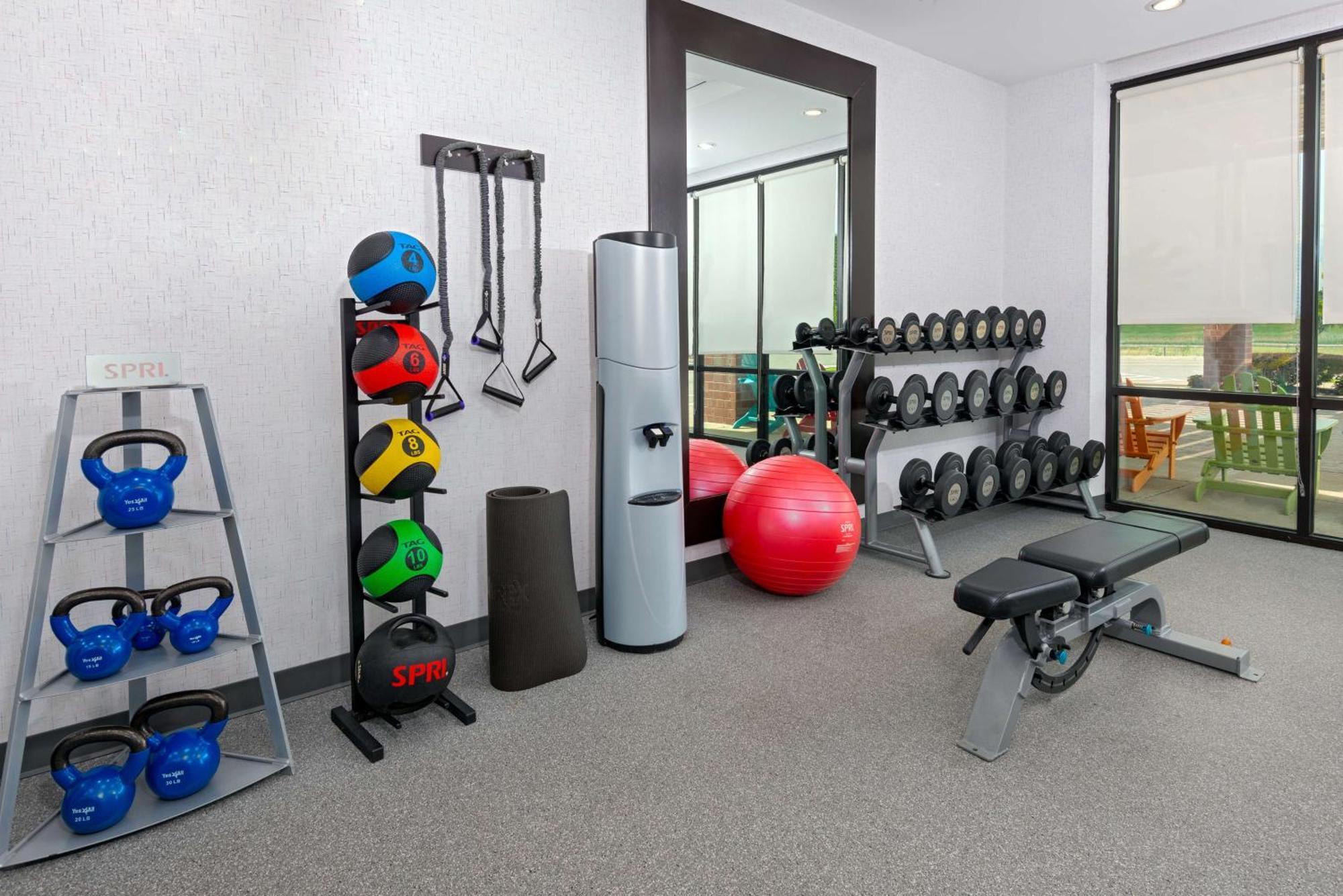 צ'יקטווואגה Home2 Suites By Hilton Buffalo Airport/ Galleria Mall מראה חיצוני תמונה