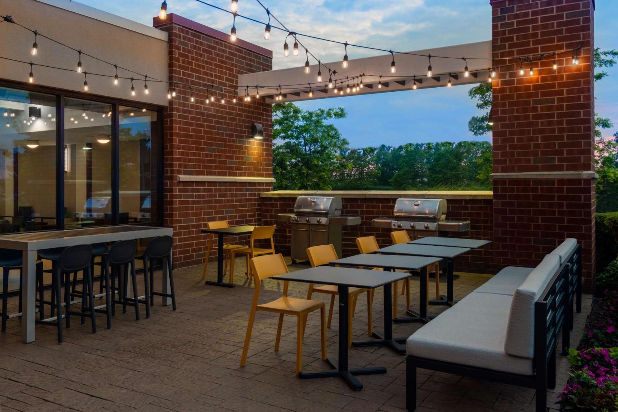 צ'יקטווואגה Home2 Suites By Hilton Buffalo Airport/ Galleria Mall מראה חיצוני תמונה